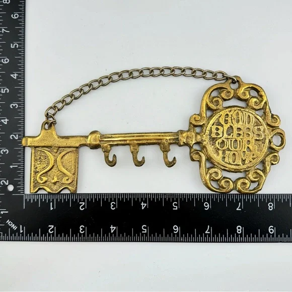 Vintage Brass Key Hook - Picture 4 of 6